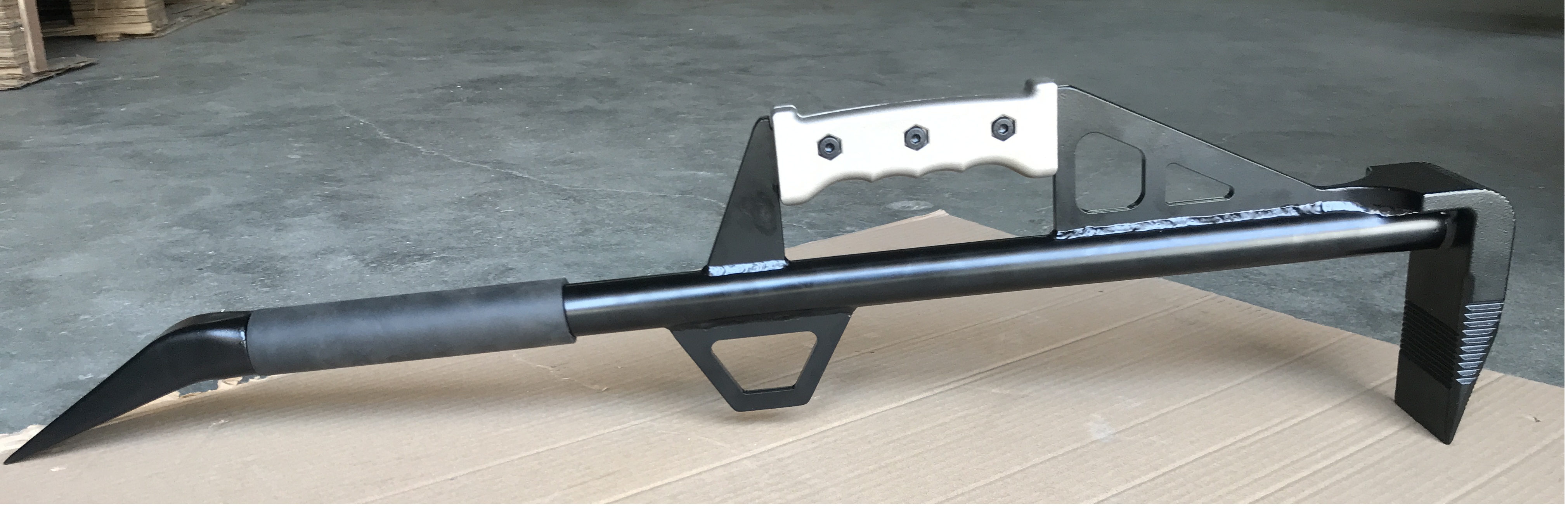 战术破拆工具